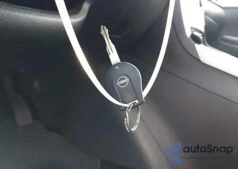 2017 Nissan Sentra S z USA, uszkodzony, nr VIN 3N1AB7AP9HY227307